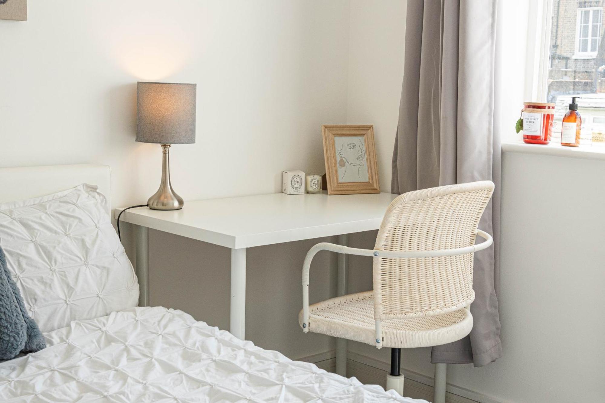 Charming Newly Refurb 2-Bed 2-Bath Whole Apartment Near Hyde Park & Kensington, Prime Paddington Location Zone 1 Лондон Екстериор снимка
