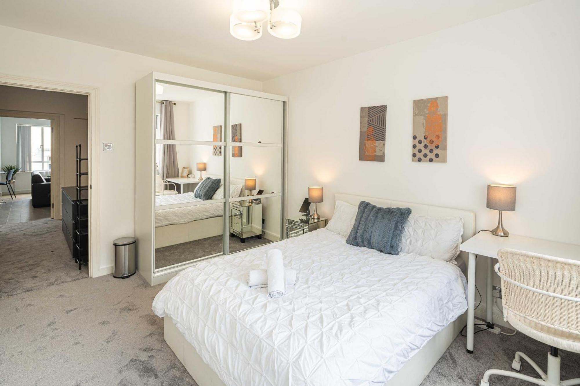 Charming Newly Refurb 2-Bed 2-Bath Whole Apartment Near Hyde Park & Kensington, Prime Paddington Location Zone 1 Лондон Екстериор снимка